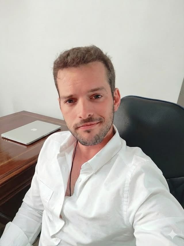 Carlos Martín Pavón — Fundador de Solu30
